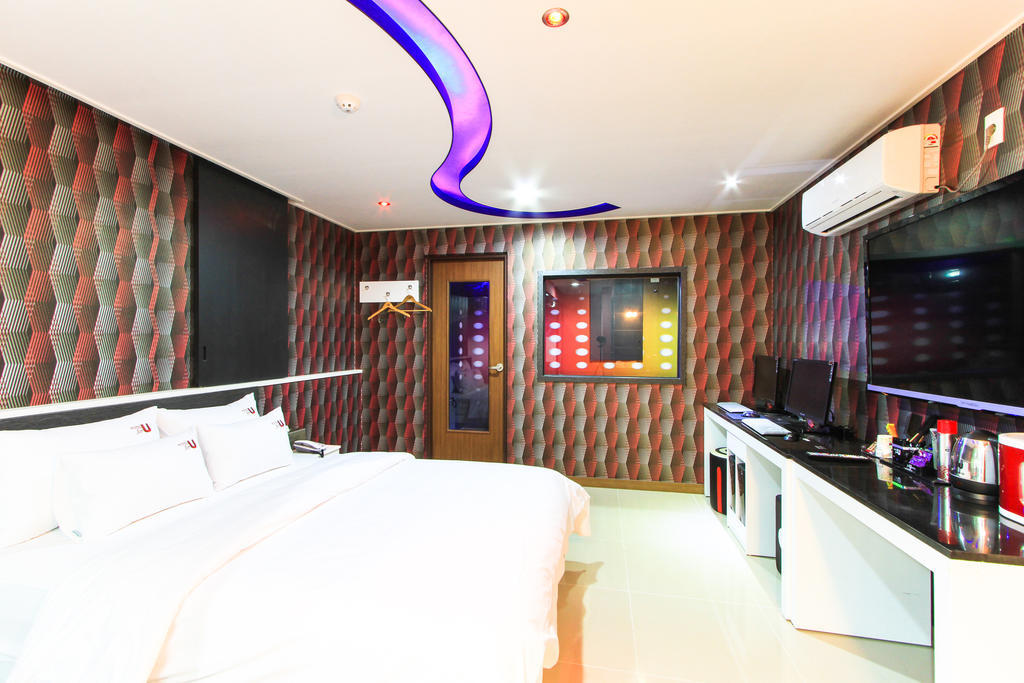 Hotel For U Busan Eksteriør billede