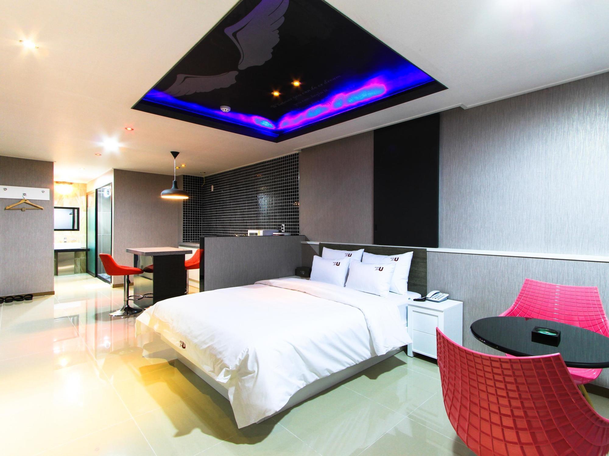 Hotel For U Busan Eksteriør billede