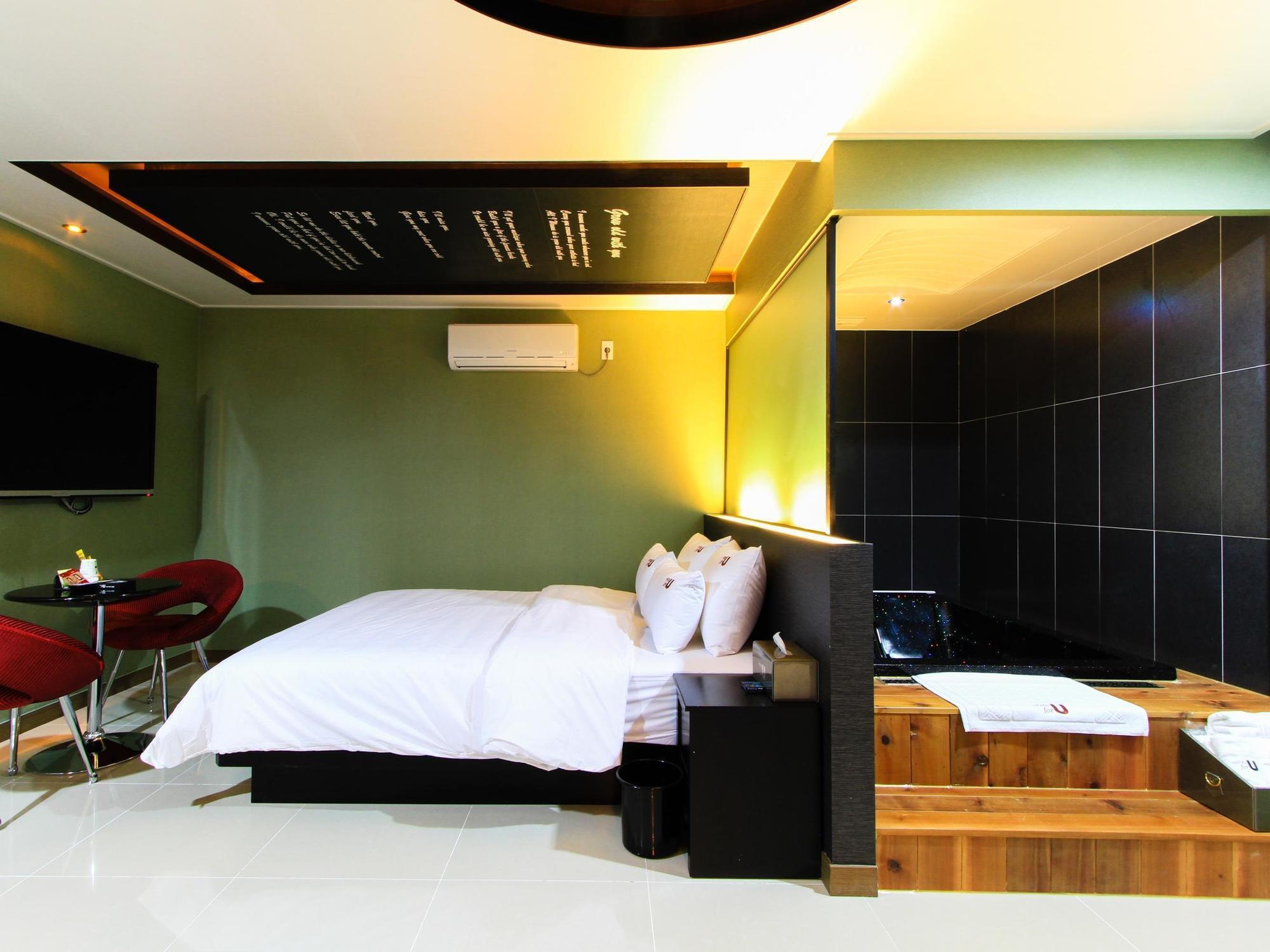 Hotel For U Busan Eksteriør billede