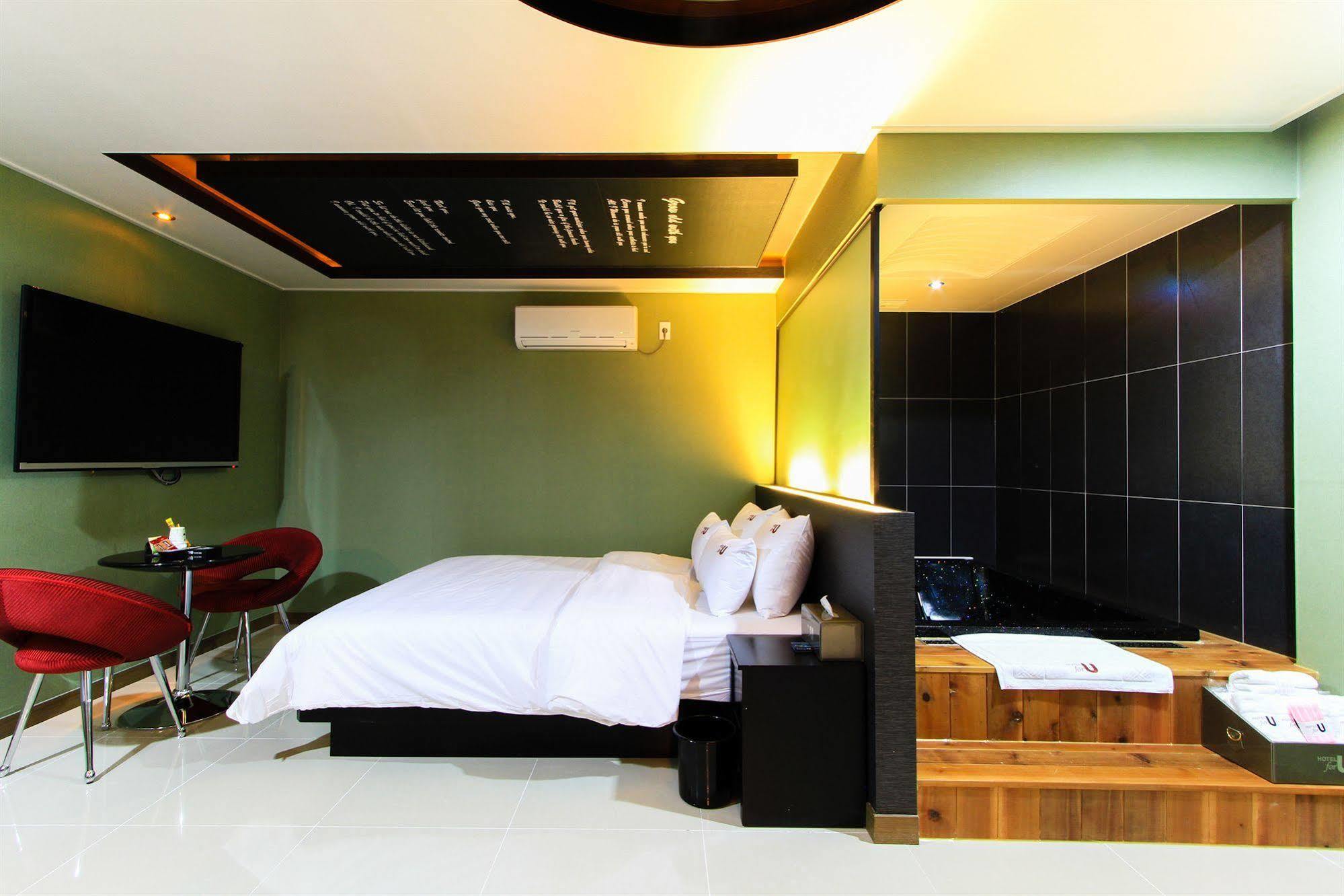 Hotel For U Busan Eksteriør billede