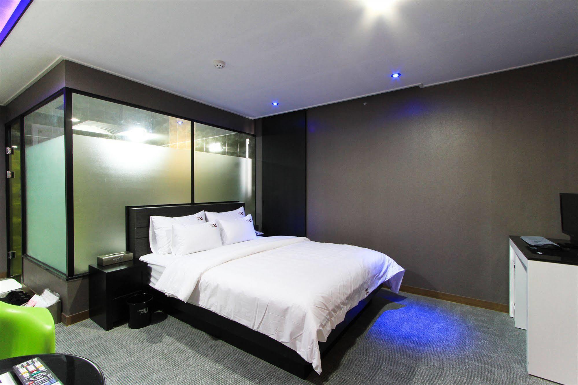 Hotel For U Busan Eksteriør billede